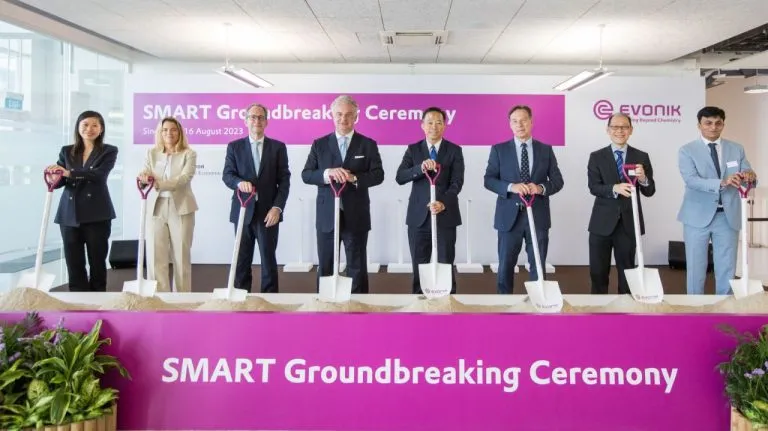 Evonik’s first alkoxides production in Southeast Asia, at Jurong Island
